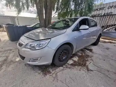 Veicolo di demolizione bmw 3 (e30) m3 2.3 dell'anno 2011 alimentato a20dth