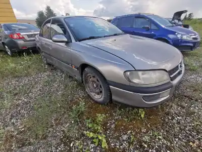 Veículo de Sucata OPEL OMEGA B 2.0 16V CAT (X 20 XEV / L34) do ano 1997 alimentado X20XEV