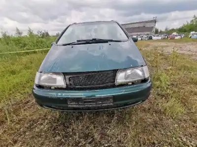 Veículo de Sucata volkswagen sharan van (7m_) 1.9 tdi (7m8) do ano 2000 alimentado 