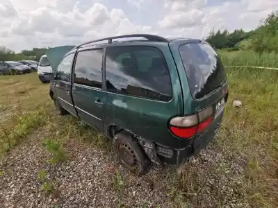 Veículo de Sucata volkswagen sharan van (7m_) 1.9 tdi (7m8) do ano 2000 alimentado 