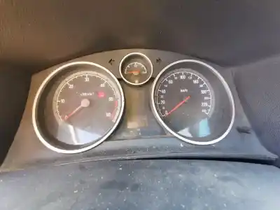 Veicolo di demolizione opel astra h (a04) 1.9 cdti (l48) dell'anno 2006 alimentato z19dth
