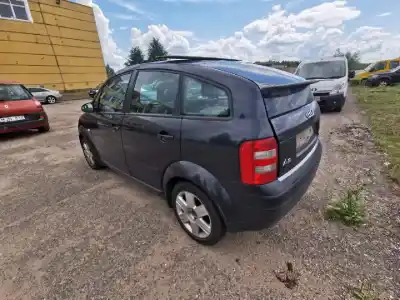 Veículo de Sucata audi a2 (8z0) 1.4 tdi do ano 2000 alimentado amf