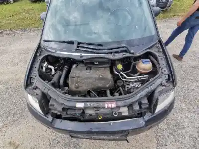 Veículo de Sucata audi a2 (8z0) 1.4 tdi do ano 2000 alimentado amf