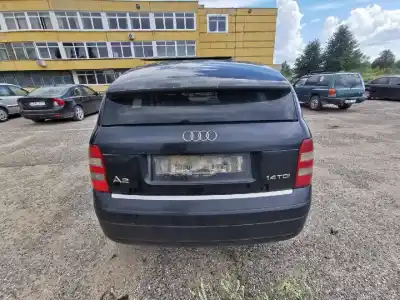 Veículo de Sucata audi a2 (8z0) 1.4 tdi do ano 2000 alimentado amf