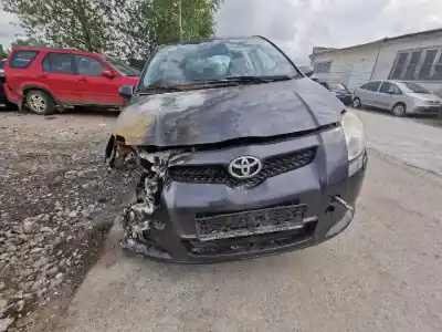 Vehicul casat toyota auris (_e15_) 2.0 d-4d (ade150_) al anului 2007 alimentat 