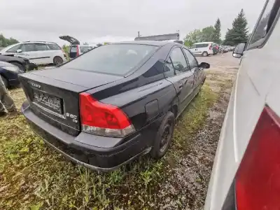 Scrapping Vehicle volvo s60 i (384) d5 of the year 2002 powered d5244t