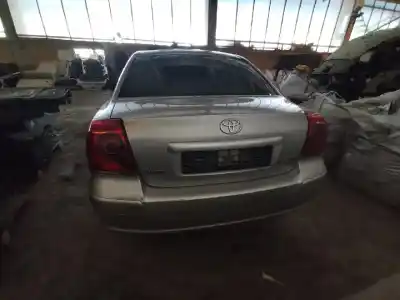 Veículo de Sucata toyota avensis (_t25_) 2.0 (azt250_) do ano 2004 alimentado 