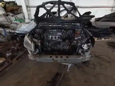 Veículo de Sucata toyota avensis (_t25_) 2.0 (azt250_) do ano 2004 alimentado 