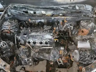 Veículo de Sucata toyota avensis (_t25_) 2.0 (azt250_) do ano 2004 alimentado 