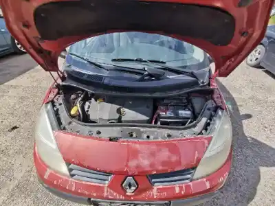 Здавання транспортного засобу renault scénic ii (jm0/1_) 1.5 dci (jm0f) року 2004 потужний k9k722