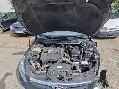 Veículo de Sucata hyundai i30 (fd) 1.6 crdi do ano 2010 alimentado d4fb9z176298 r86e