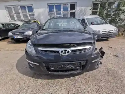 Veículo de Sucata hyundai i30 (fd) 1.6 crdi do ano 2010 alimentado d4fb9z176298 r86e