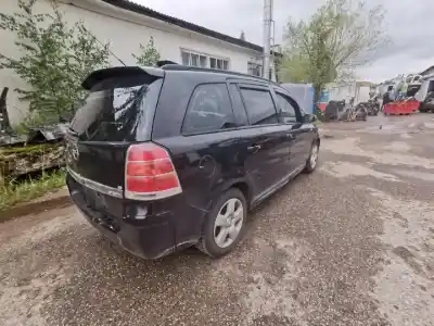 Veículo de Sucata opel zafira / zafira family b (a05) 1.9 cdti (m75) do ano 2007 alimentado z19dt