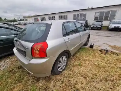 Veículo de Sucata toyota corolla sedán (_e12_) 1.4 vvt-i (zze120_) do ano 2005 alimentado 