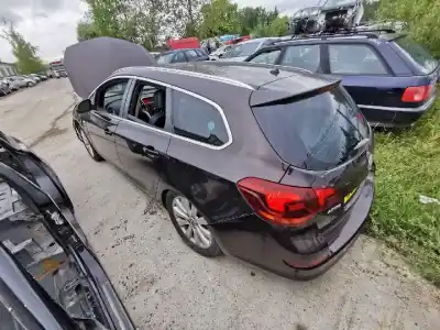 Veículo de Sucata opel astra j (p10) 1.7 cdti (68) do ano 2012 alimentado a17dtj