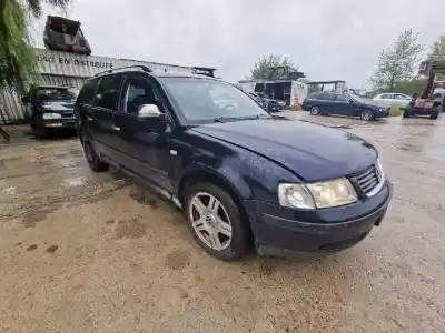 Scrapping Vehicle VOLKSWAGEN PASSAT B5 VARIANT (3B5) 1.9 TDI of the year 2000 powered ATJ