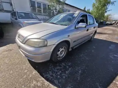 Sloopvoertuig opel astra g fastback (t98) 1.7 dti 16v (f08, f48) van het jaar 2000 aangedreven 