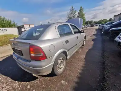 Sloopvoertuig opel astra g fastback (t98) 1.7 dti 16v (f08, f48) van het jaar 2000 aangedreven 