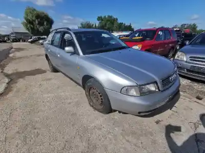 Sloopvoertuig AUDI A4 B5 (8D2)  van het jaar 1997 aangedreven AFN