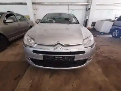 Veículo de Sucata citroen c5 iii (rd_) 1.6 hdi 110 do ano 2008 alimentado 