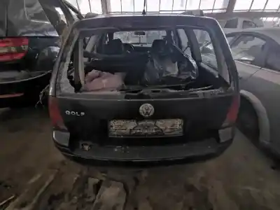 Verschrottungsfahrzeug volkswagen golf iv (1j1) 1.9 sdi des jahres 2001 angetrieben aqm