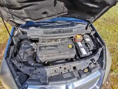 Verschrottungsfahrzeug opel zafira / zafira family b (a05) 1.9 cdti (m75) des jahres 2006 angetrieben 