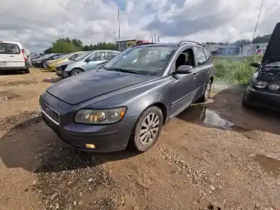 Véhicule à la ferraille volvo v50 (545) 2.0 d de l'année 2005 alimenté 