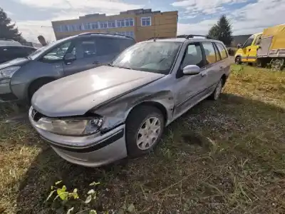 Veículo de Sucata peugeot 406 (8b) 2.0 hdi 110 do ano 1999 alimentado 