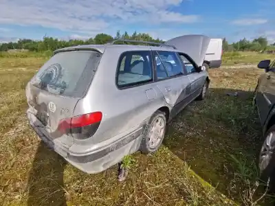 Veículo de Sucata peugeot 406 (8b) 2.0 hdi 110 do ano 1999 alimentado 