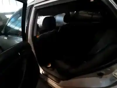 Veículo de Sucata toyota avensis (_t25_) 2.2 d-cat (adt251_) do ano 2008 alimentado 