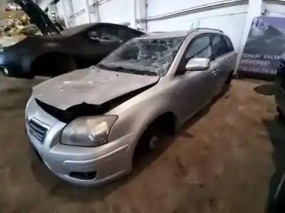 Veículo de Sucata toyota avensis (_t25_) 2.2 d-cat (adt251_) do ano 2008 alimentado 
