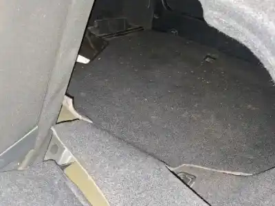 Veículo de Sucata toyota avensis (_t25_) 2.2 d-cat (adt251_) do ano 2006 alimentado 