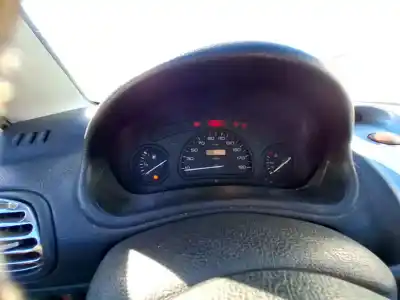 Sloopvoertuig peugeot 206 fastback (2a/c) 1.6 16v van het jaar 2001 aangedreven tu5jp4 	10 fx2f 1101017