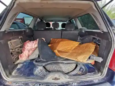 Здавання транспортного засобу ford focus i (daw, dbw) 1.8 di / tddi року 1999 потужний 