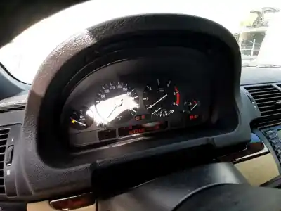 Veículo de Sucata bmw x5 (e53) 3.0 d do ano 2004 alimentado m57306d2