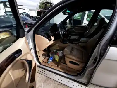 Veículo de Sucata bmw x5 (e53) 3.0 d do ano 2004 alimentado m57306d2