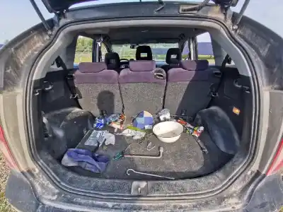 Sloopvoertuig honda fr-v (be) 2.2 i ctdi (be5) van het jaar 2007 aangedreven n22a1-2501719