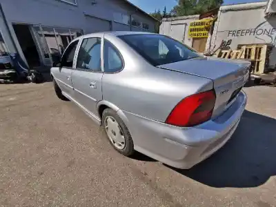Scrapping Vehicle opel vectra b ranchera familiar (j96) 2.2 i 16v (f35) of the year 2001 powered z22se