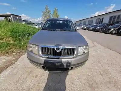 Veículo de Sucata skoda superb i (3u4) 2.0 tdi do ano 2007 alimentado bss