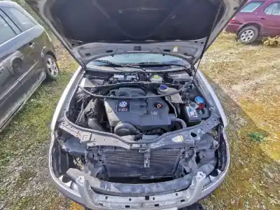 Sloopvoertuig volkswagen passat b5.5 (3b3) 1.9 tdi van het jaar 2001 aangedreven awx
