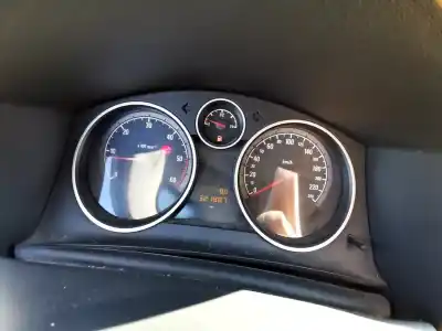 Véhicule à la ferraille opel astra h (a04) 1.7 cdti (l48) de l'année 2005 alimenté 