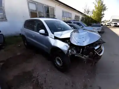 Hurda Aracı VOLKSWAGEN TIGUAN (5N_)  Yılın 2007 güçlü CBA ant dirzo apsaugos, CBAB ant dok
