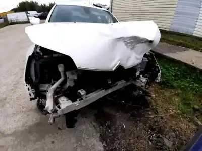 Veículo de Sucata citroen c5 iii (rd_) 2.0 hdi (rdrhda) do ano 2008 alimentado 