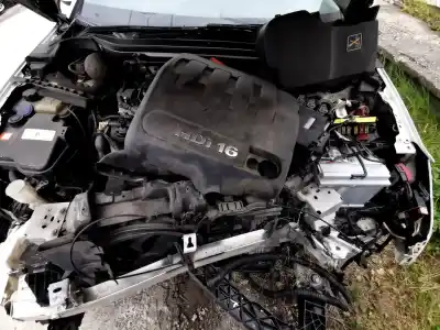 Veículo de Sucata citroen c5 iii (rd_) 2.0 hdi (rdrhda) do ano 2008 alimentado 