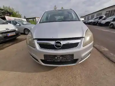 Vehicul casat opel zafira / zafira family b (a05) 1.9 cdti (m75) al anului 2006 alimentat z19dt