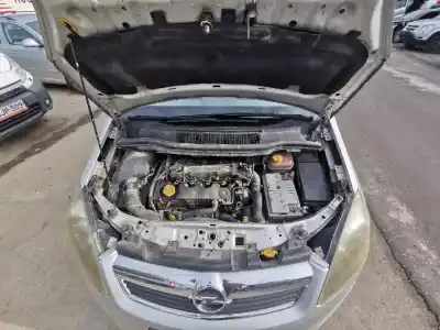 Vehicul casat opel zafira / zafira family b (a05) 1.9 cdti (m75) al anului 2006 alimentat z19dt