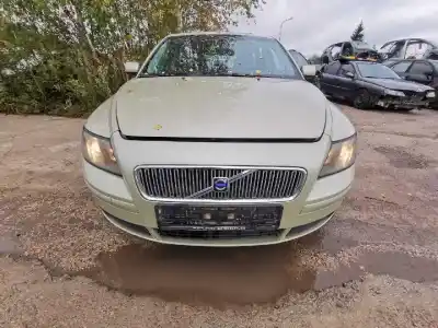 Veículo de Sucata volvo v50 (545) 2.0 d do ano 2005 alimentado d4204t