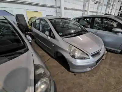 Veículo de Sucata HONDA JAZZ, 2001.12 - 2005.04  do ano 2004 alimentado L13A1