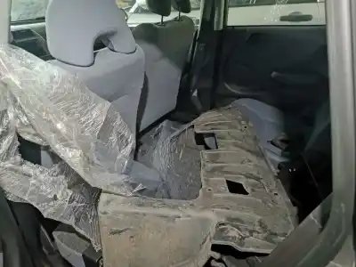 Vehicul casat honda jazz ii (gd_, ge3, ge2) 1.2 i-dsi (gd5, ge2) al anului 2005 alimentat l12a4