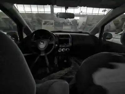 Vehicul casat honda jazz ii (gd_, ge3, ge2) 1.2 i-dsi (gd5, ge2) al anului 2005 alimentat l12a4